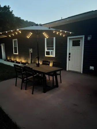 Spend your time relaxing with a view of the Allegheny River