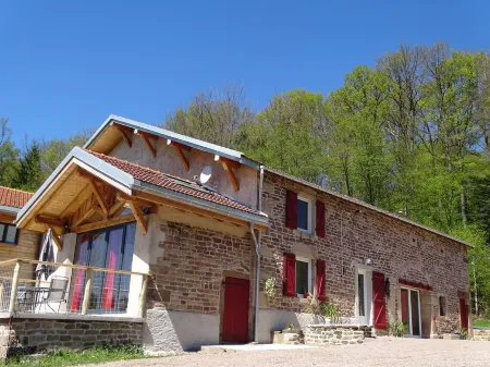 Private Swimming Pool, Jacuzzi and Sauna Clair de Lune