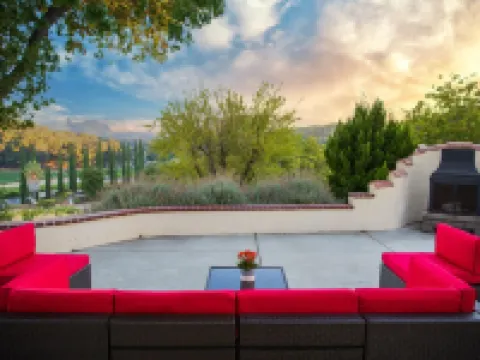 Lone Madrone Winery Guest House Hoteles en Templeton