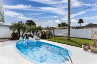 House in Melbourne With Pool - สระว่ายน้ำส่วนตัว