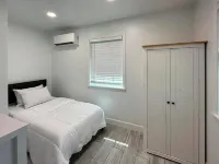 Tiny Luxury Cabin Retreat On White River Hotels in Independence County