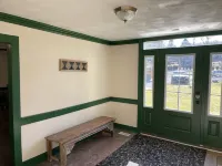 Historic IronMaster House at Springfield Falls Hotels in Springfield Township