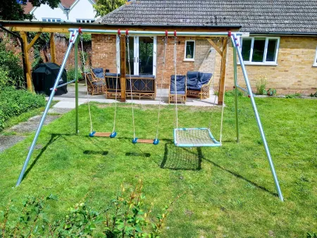 Spacious bungalow with large garden in middle of a medieval village