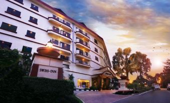 Swiss Avenue Hotel