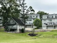 3 Bedroom, 3 Bath Condo