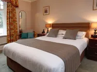 The Oaklands Hotel Hotels in Broadland