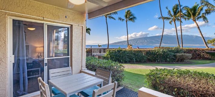 Amazing Ocean/Beach Front, Pool Side, Ground Floor Remodeled 2 Bdr 2 Bath Condo Hotels in Kihei