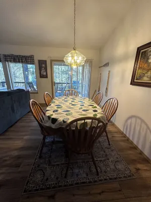 Three Rivers Retreat Near Sunriver: Easy Access To Mt. Bachelor/Deschutes River