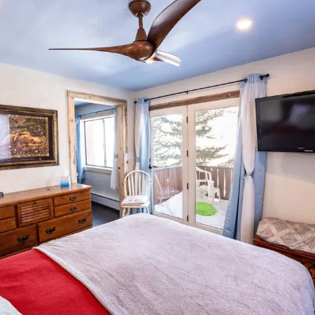 Ski, Hike, Fun - Great Location!! Perfect 2 Br/2 Ba Condo!