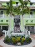 Amazing beautiful beachfront property!