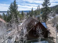 Cabin close to the Lake, Sleeps 8