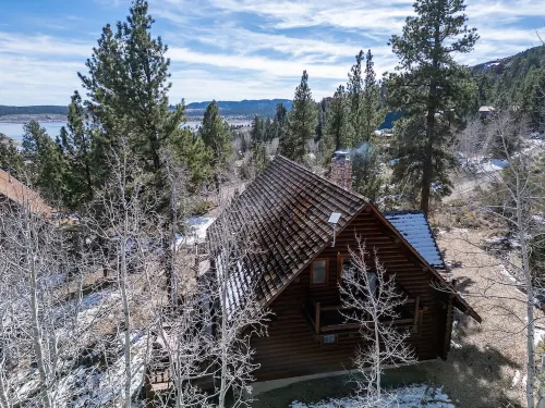 Cabin close to the Lake, Sleeps 8