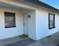 Fabulous 2-bedroom condo in Arlington with WiFi access