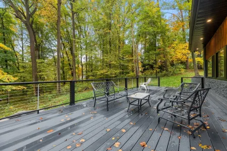 Charming 5 bed Mountain Home in National Preserve. Romantic peaceful getaway nea