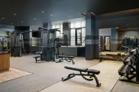 Tempo by Hilton Raleigh Downtown - ที่มีฟิตเนส