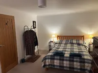 Comfortable ground floor flat with stunning coastal views, Glencaple. Hotels in Dumfries