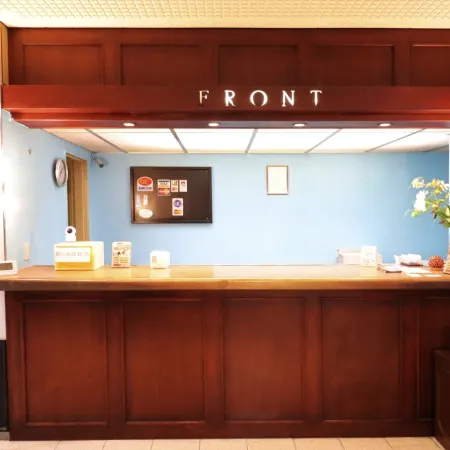 hotel frontier