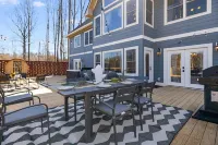 Secluded 5BR Stay,HotTub,Sauna,GameRoom,FirePit