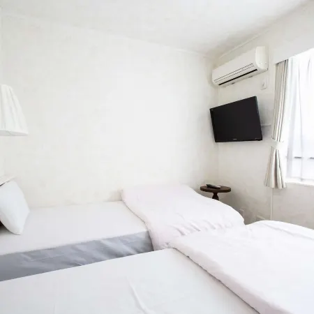 Pension Unbalance Hotels in Hatsukaichi