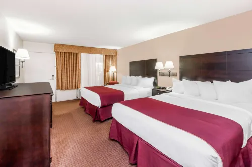 Ramada by Wyndham Grayling Hotel & Conference Center Hotel a Grayling