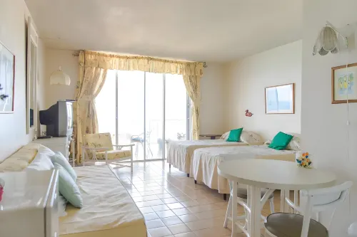 Montego Bay Club Resort Các khách sạn ở Reading