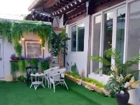 Inside of Hanok - Bungalows