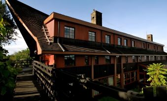The Ark Lodge