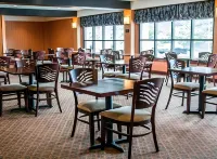 Norwood Inn & Suites Milwaukee - 2 estrellas