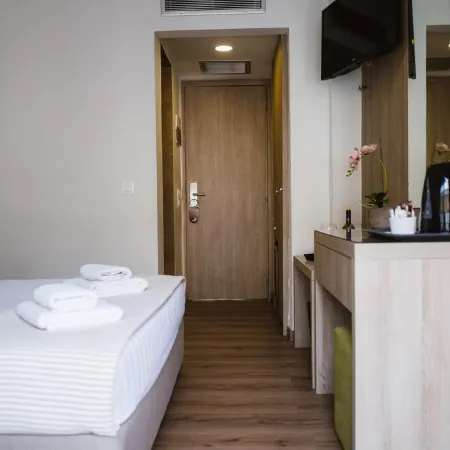 Piraeus Port Hotel