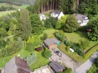 Small vacation home with charm, right by the forest Hotels in Meschede