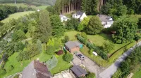 Small vacation home with charm, right by the forest