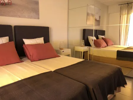 APARTMENT T3 FRONT OF THE SEA EXCEPTIONAL SITUATION ON THE BASIN OF ARCACHON