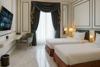 The Grantage Hotel & Sky Lounge