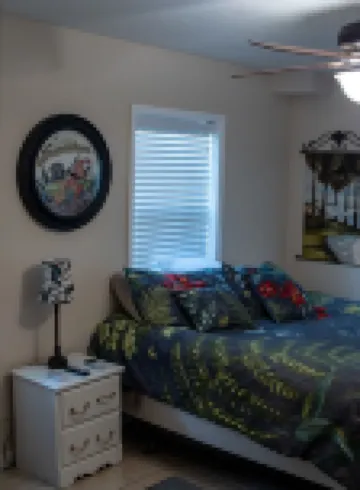 Family and pet friendly lake house on a quiet cove on Lake LBJ