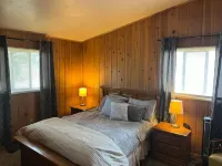 Ute Cabin-Spacious Home in the Outskirts of Woodland Park. No Cancellation Fees!