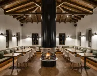 Unedo All Seasons Hotel Hotels in Ano Skotina