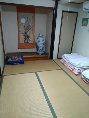 Guesthouse Arita Hotel di Hasami