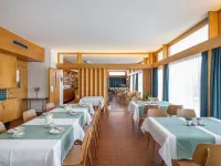 Hôtel Historique Chez Elsy - Crans-Sapins Hotels in Saint-Léonard VS