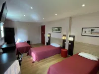 Brit Hotel St-Quentin/Nord Hotel di Holnon