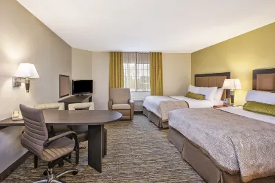 Candlewood Suites Indianapolis Hotels in Indianapolis