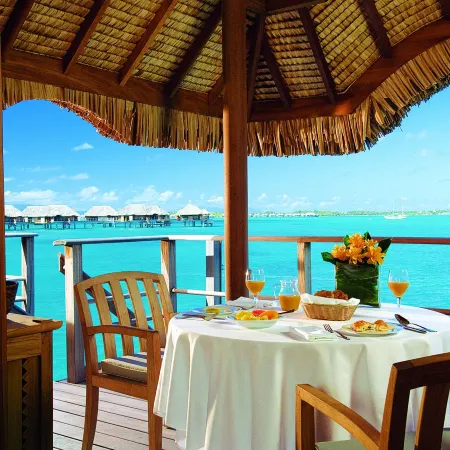 Four Seasons Resort Bora Bora