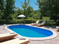 Apartment in Šilo Near Sea Beach - Uima-altaat