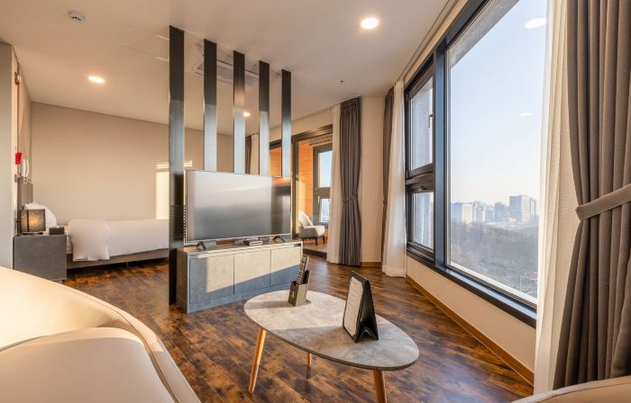 Urban-Est Hotel