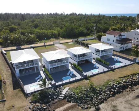 Picuas Village Hotels in Zarzal