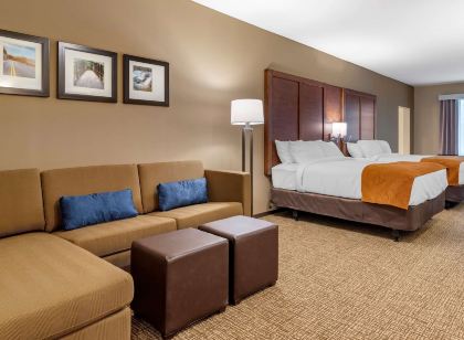 Comfort Suites