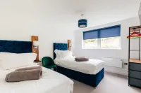 CH Apt 2 2Bed in Bath Hotels in Saltford