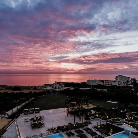 Cavo Zoe Seaside Hotel