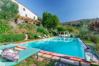 Villa Gufo in Lucca with 5 Bedrooms and 4 Bathrooms