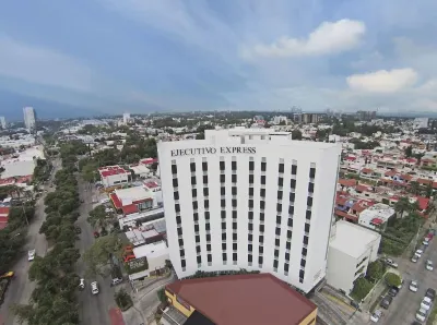 Ejecutivo Express Guadalajara Providencia - Av México Hotels in Guadalajara