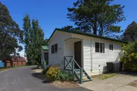 Rainbow Pines Tourist Caravan Park
